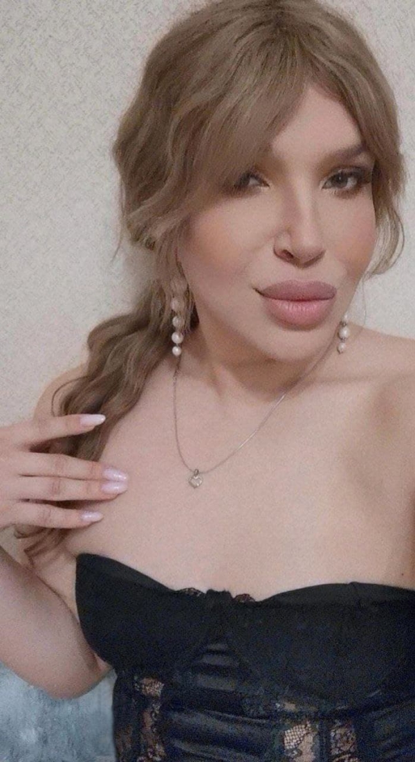 Транссексуалка Натали